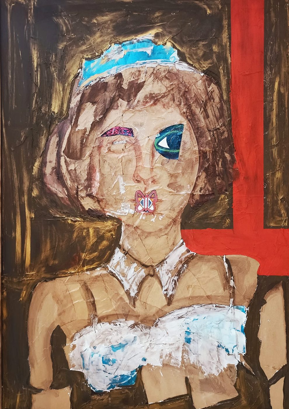Amelie — colaj mixed media, portret feminin cu ochi albastru și fundal roșu
