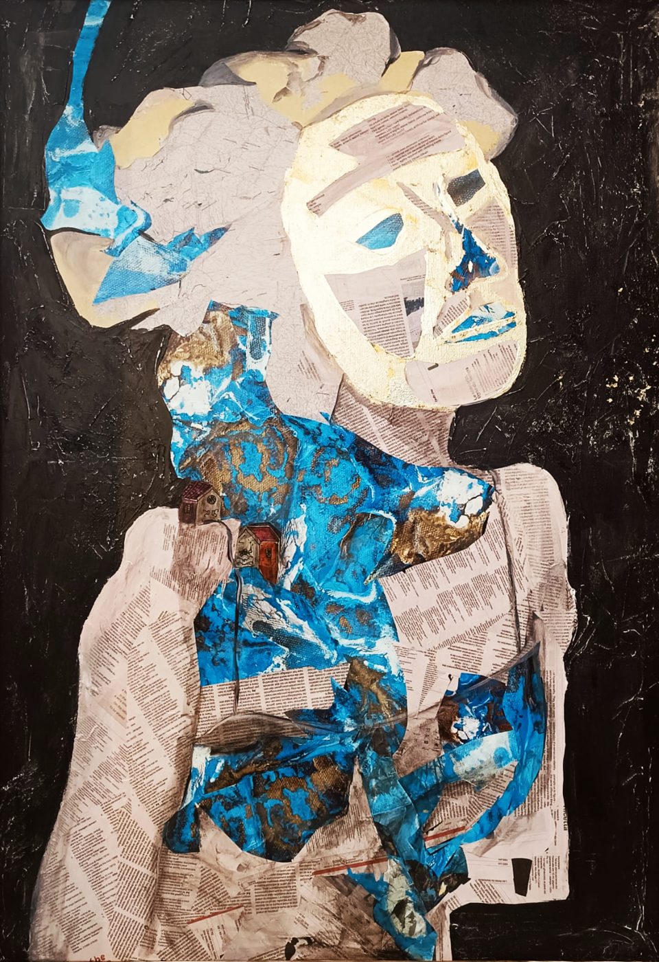 Femeia Faraon — colaj mixed media pe fond negru